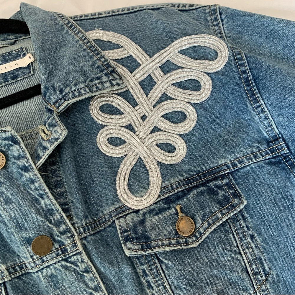 Embroidered jean jacket& Demin jacket